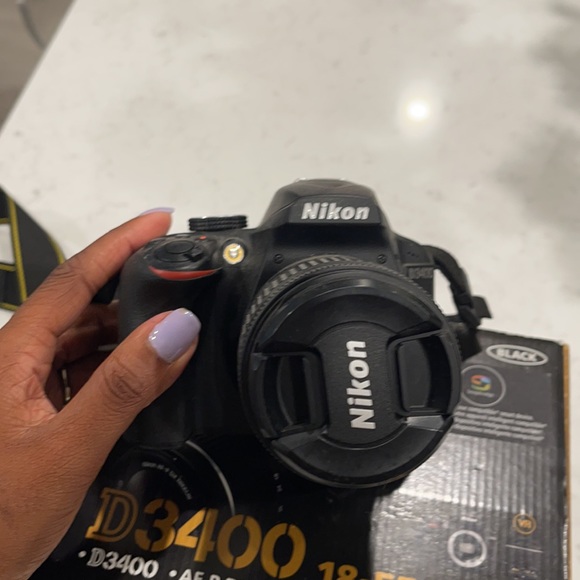 Nikon D3400 18-55 VR kit - Picture 2 of 6